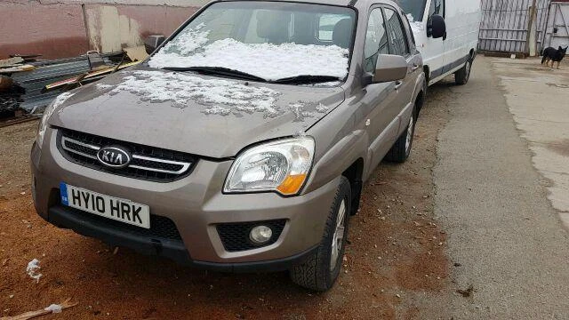 Kia Sportage 2,0CRDI, снимка 1 - Автомобили и джипове - 42072394