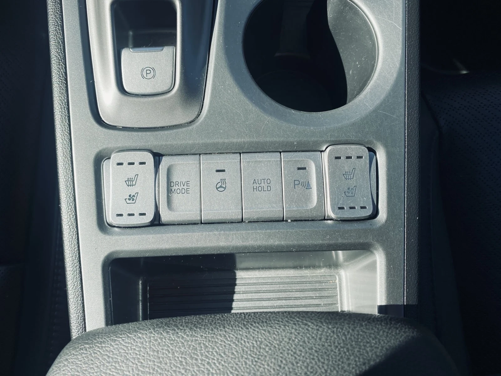 Hyundai Kona 64 kWh Premium  | Mobile.bg   13