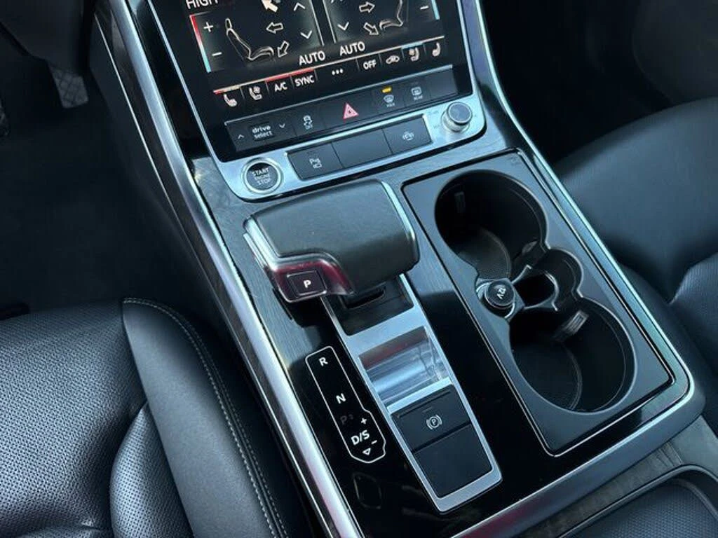 Audi Q8 *  *    *   *  | Mobile.bg   13