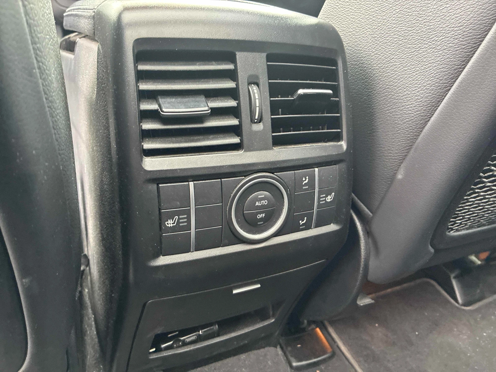 Mercedes-Benz GLE 400 4MATIC* HARMAN/KARDON* * 360КАМЕРИ* , снимка 10 - Автомобили и джипове - 53810881