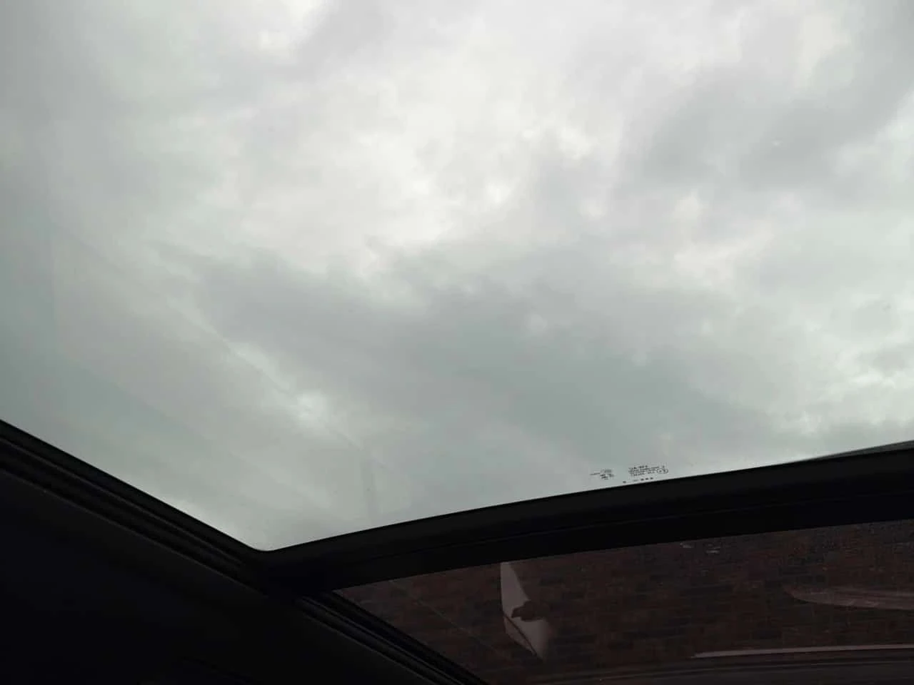 VW Tiguan  | R Line Black Edition | 2.0L | LED | КОЖА | , снимка 10 - Автомобили и джипове - 54367724