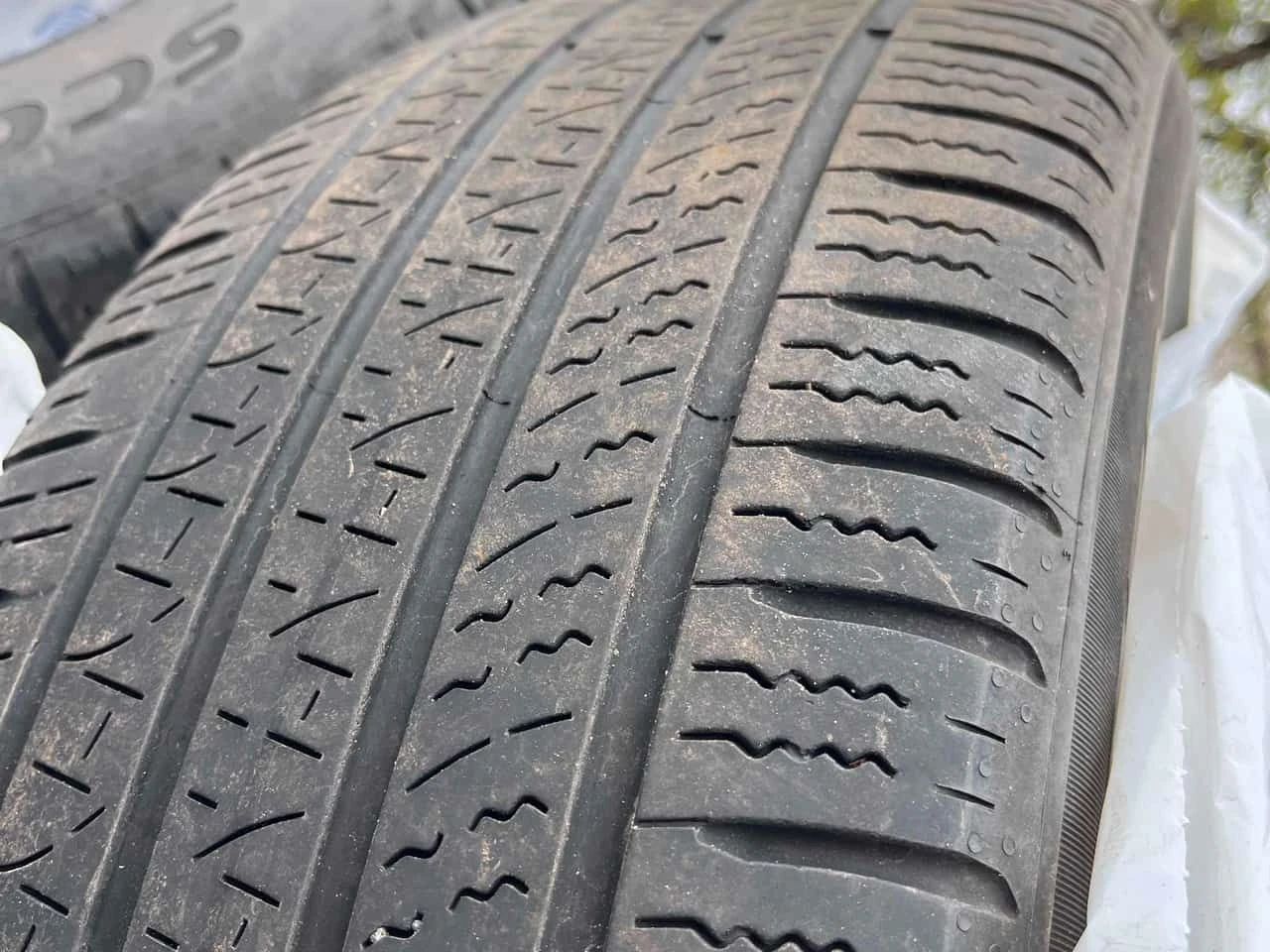 Dodge RAM 1500 4WD Crew Cab 140.5" Express Ltd Avail, снимка 7 - Автомобили и джипове - 54609737
