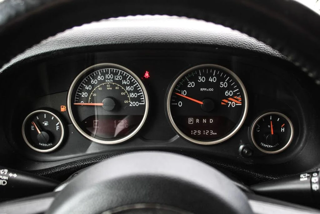 Jeep Wrangler Unlimited Sahara 4WD, снимка 7 - Автомобили и джипове - 55059282