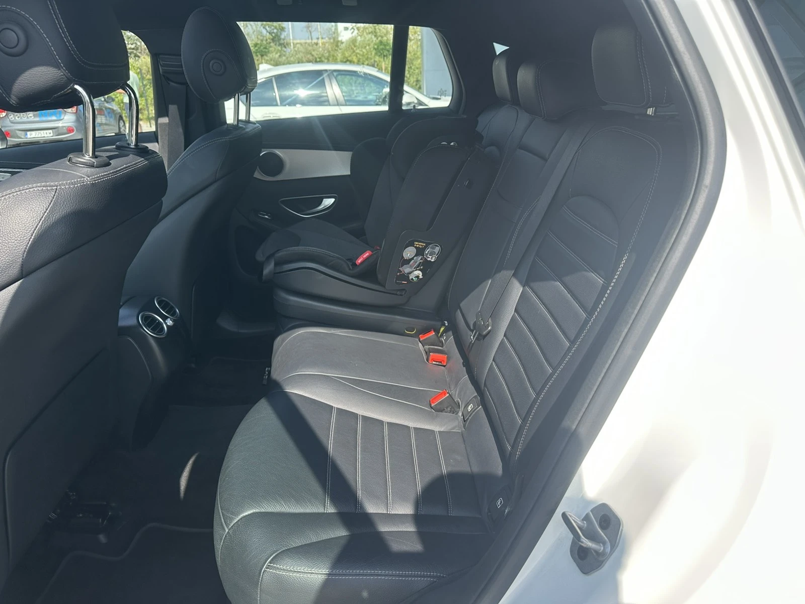 Mercedes-Benz EQC 400 4Matic AMG Line = MGT Select 2 = , снимка 15 - Автомобили и джипове - 55735320