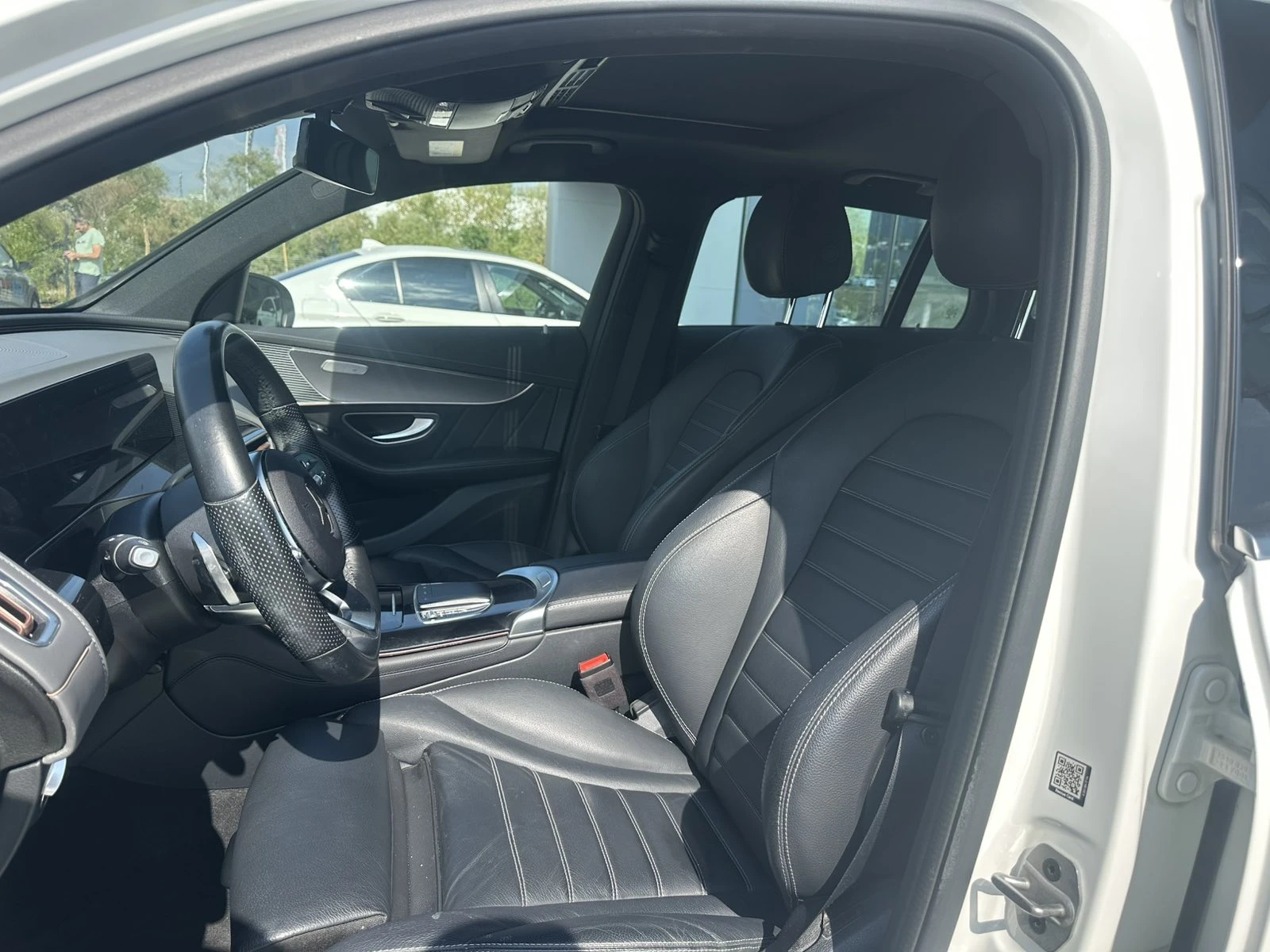 Mercedes-Benz EQC 400 4Matic AMG Line = MGT Select 2 = , снимка 6 - Автомобили и джипове - 55735320