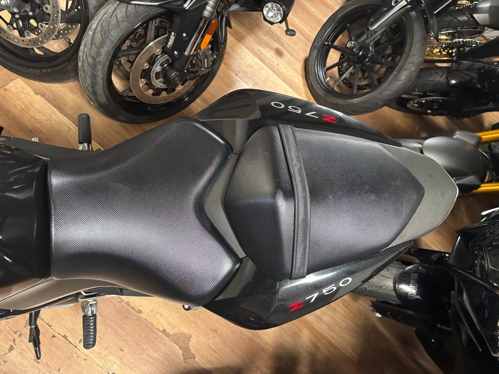 Kawasaki Z 750 A5-35kw ABS!!!! Akrapovic | Mobile.bg � ����������� 9