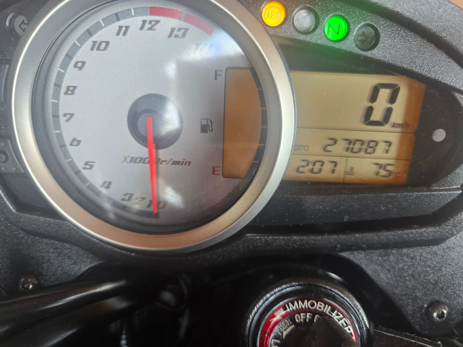 Kawasaki Z 750 A5-35kw ABS!!!! Akrapovic | Mobile.bg � ����������� 13