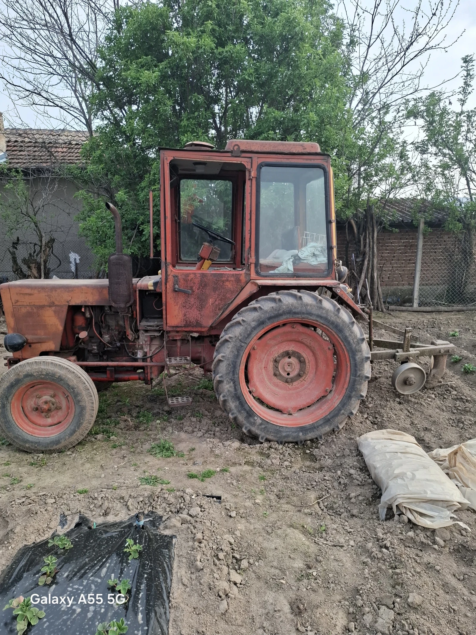 Трактор Владимировец Т25, снимка 4 - Селскостопанска техника - 54182177