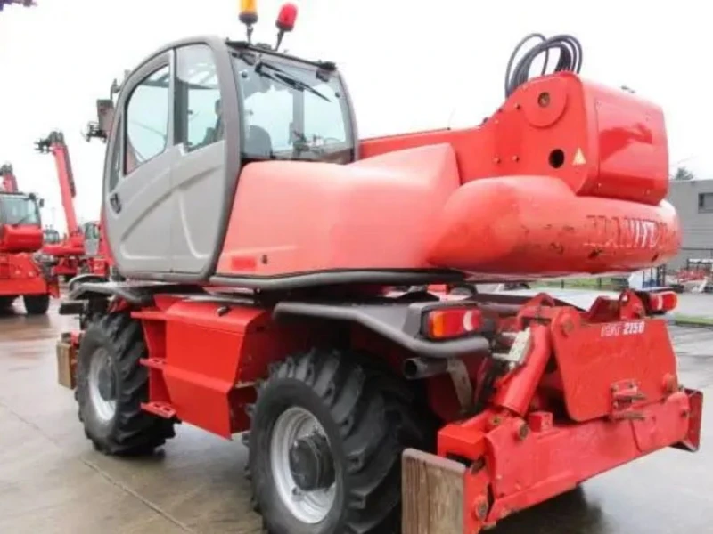 Телескопични товарачи Manitou MRT 2150 Privilege, снимка 4 - Индустриална техника - 48520817