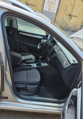 Обява за продажба на Skoda Octavia 2.0/150ps TDI   Ambition Kombi Panorama  ~20 900 лв. - изображение 8