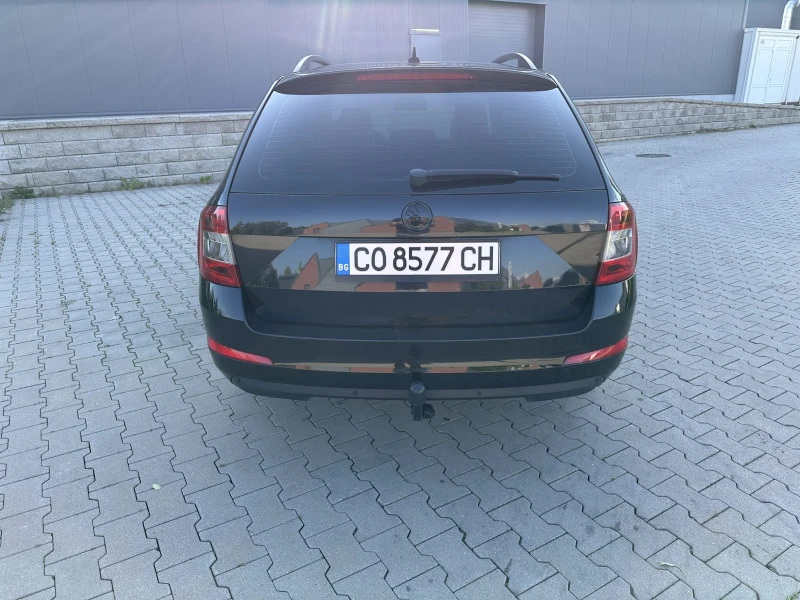 Skoda Octavia 2.0TDI  Печка Дистроник, снимка 6 - Автомобили и джипове - 47396269