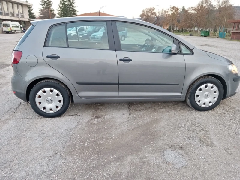 VW Golf Plus 1.9TDI 105ks NAVI , снимка 7 - Автомобили и джипове - 48240019