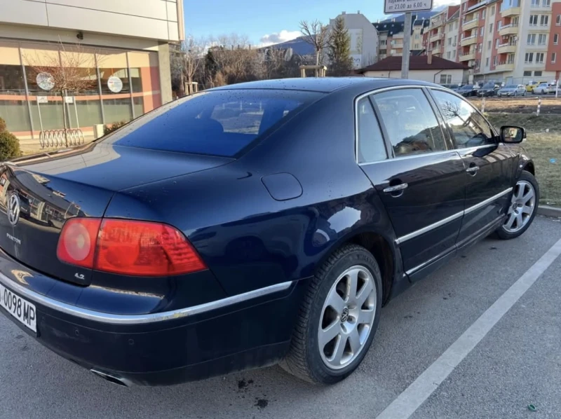 VW Phaeton 4.2 УНИКАТ ОБСЛУЖЕН, снимка 5 - Автомобили и джипове - 48682304