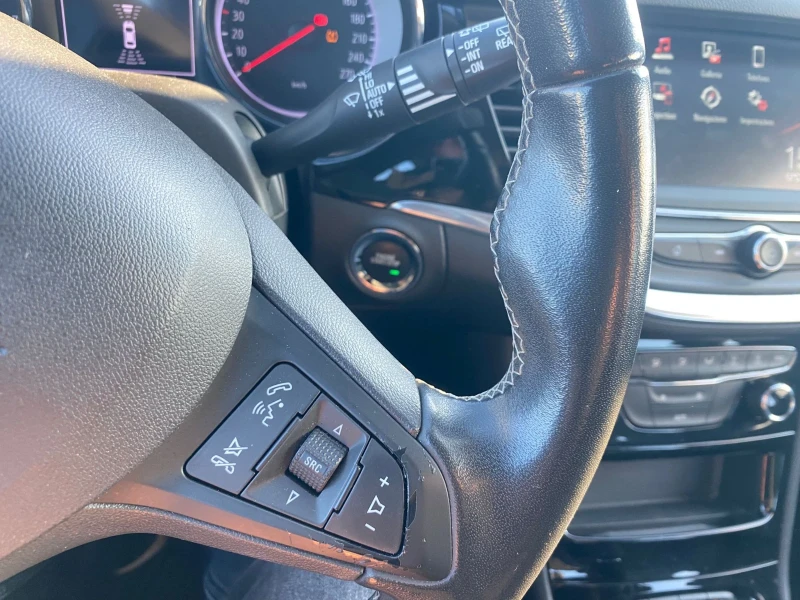 Opel Astra GS Line 1.2Turbo 110kc, снимка 7 - Автомобили и джипове - 52737602