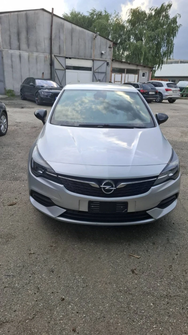 Opel Astra GS Line 1.2Turbo 110kc, снимка 2 - Автомобили и джипове - 52737602