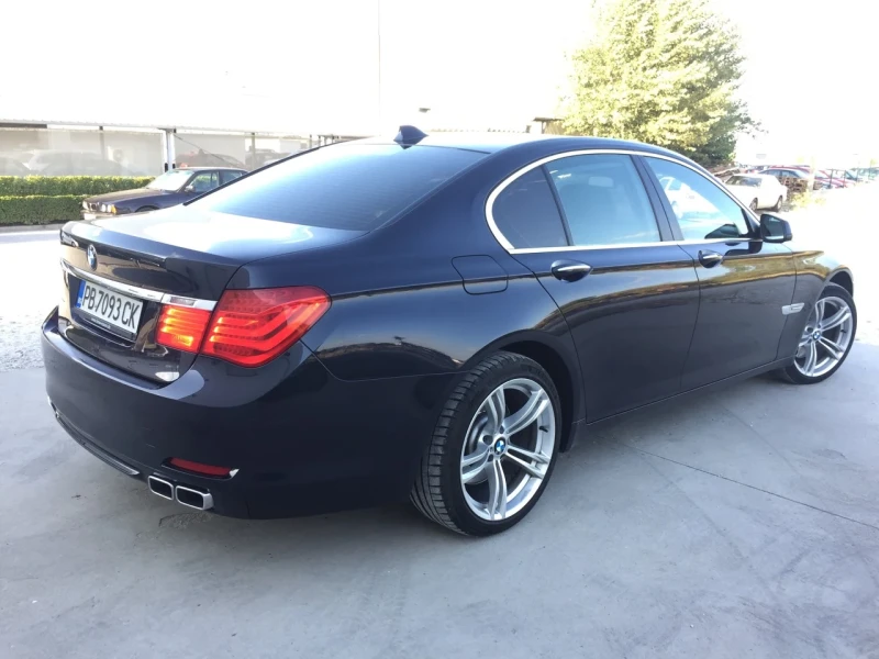 BMW 730, снимка 3 - Автомобили и джипове - 51931987
