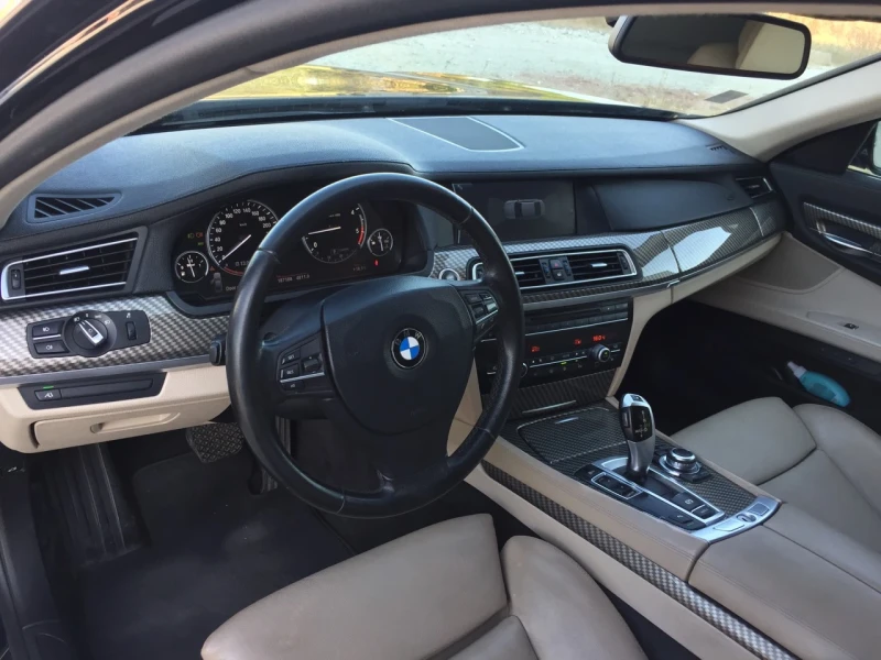 BMW 730, снимка 7 - Автомобили и джипове - 51931987