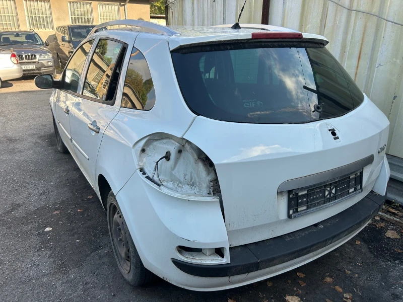 Renault Clio 1.5dci, снимка 3 - Автомобили и джипове - 51889036