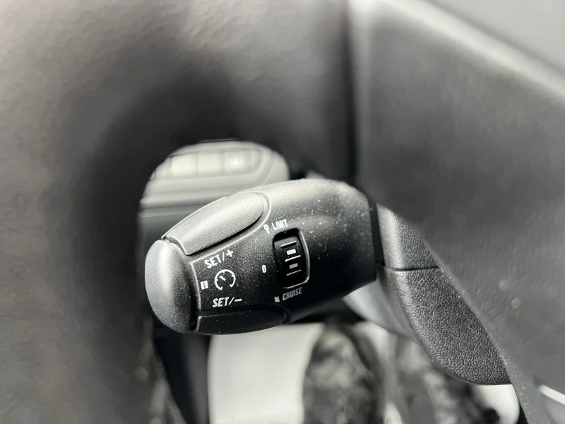 Peugeot 2008 1.2i 132km!, снимка 10 - Автомобили и джипове - 51911067
