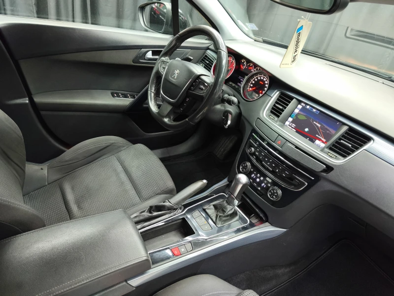 Peugeot 508 1/6HDI AUTOMATIC * NAVI* , снимка 13 - Автомобили и джипове - 52036931