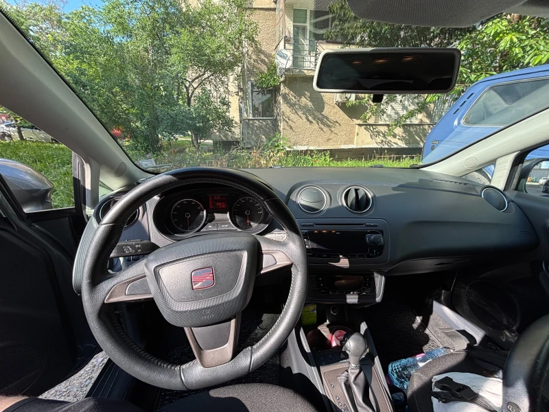 Seat Ibiza 1.2 Турбо, 4 цилиндъра, снимка 7 - Автомобили и джипове - 52250288
