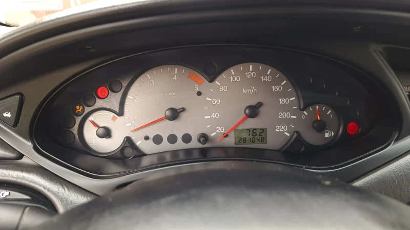 Ford Focus  Комби, снимка 12 - Автомобили и джипове - 52430496