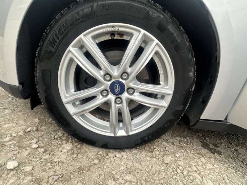 Ford Focus 1.5TDCI* EVR06* TOP, снимка 14 - Автомобили и джипове - 52637344