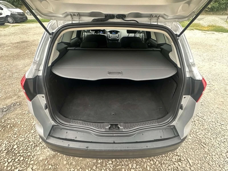 Ford Focus 1.5TDCI* EVR06* TOP, снимка 8 - Автомобили и джипове - 52637344