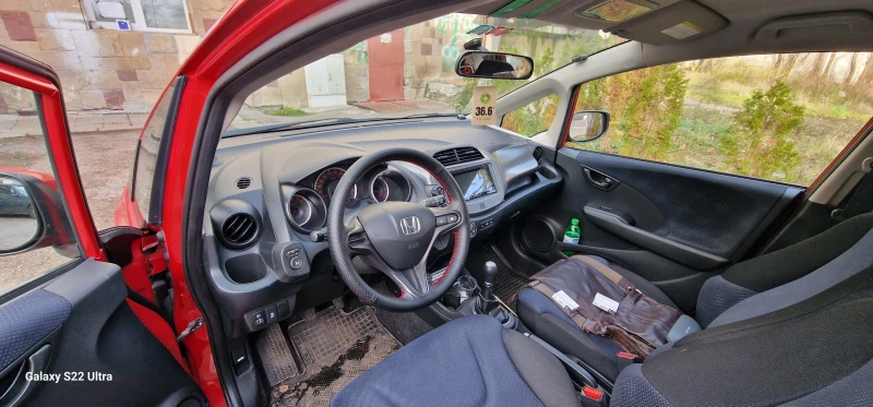 Honda Jazz Фейслифт, снимка 7 - Автомобили и джипове - 52725651