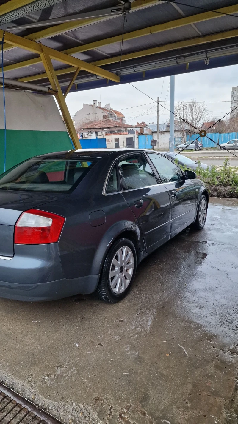 Audi A4, снимка 16 - Автомобили и джипове - 52741061