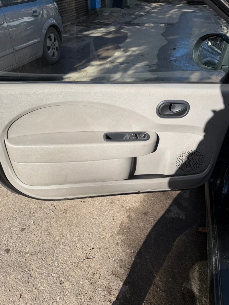 Renault Twingo, снимка 7 - Автомобили и джипове - 53525383