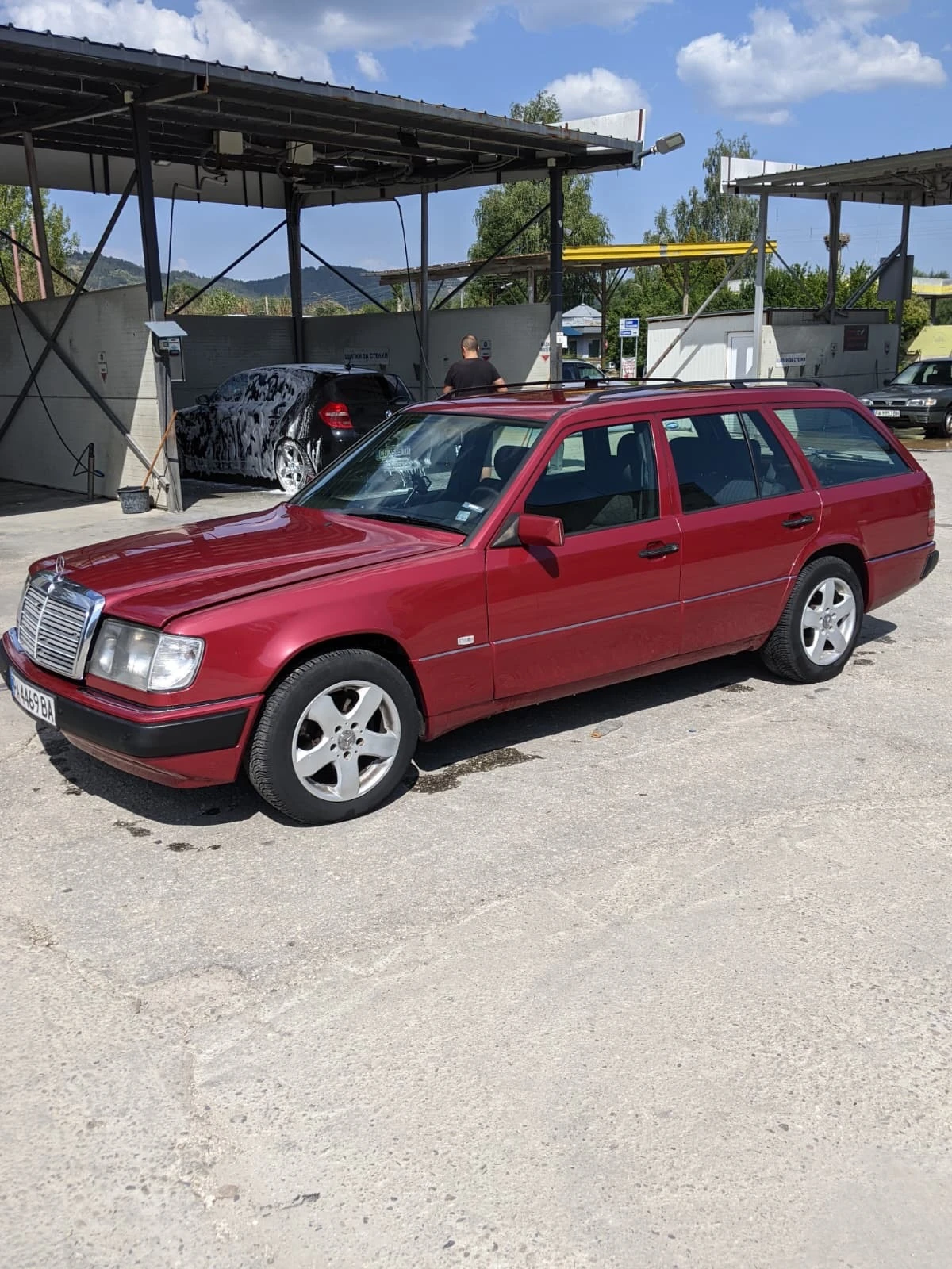 Mercedes-Benz 124 200 TE, снимка 1