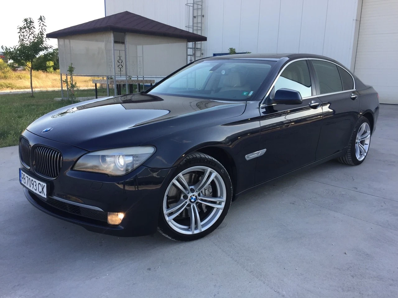 BMW 730, снимка 1