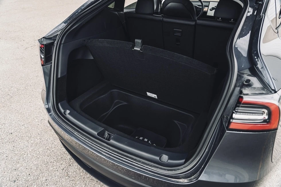 Tesla Model Y Long Range - 31km - �������� �������� | Mobile.bg � ����������� 11