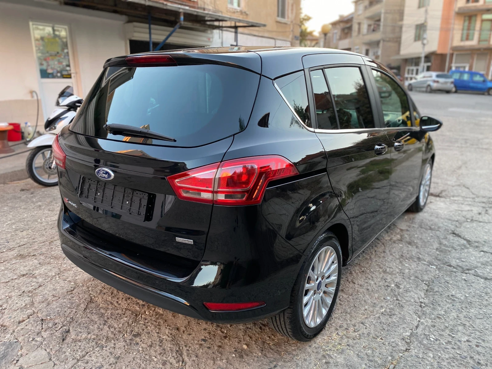 Ford B-Max Euro 5B - изображение 4