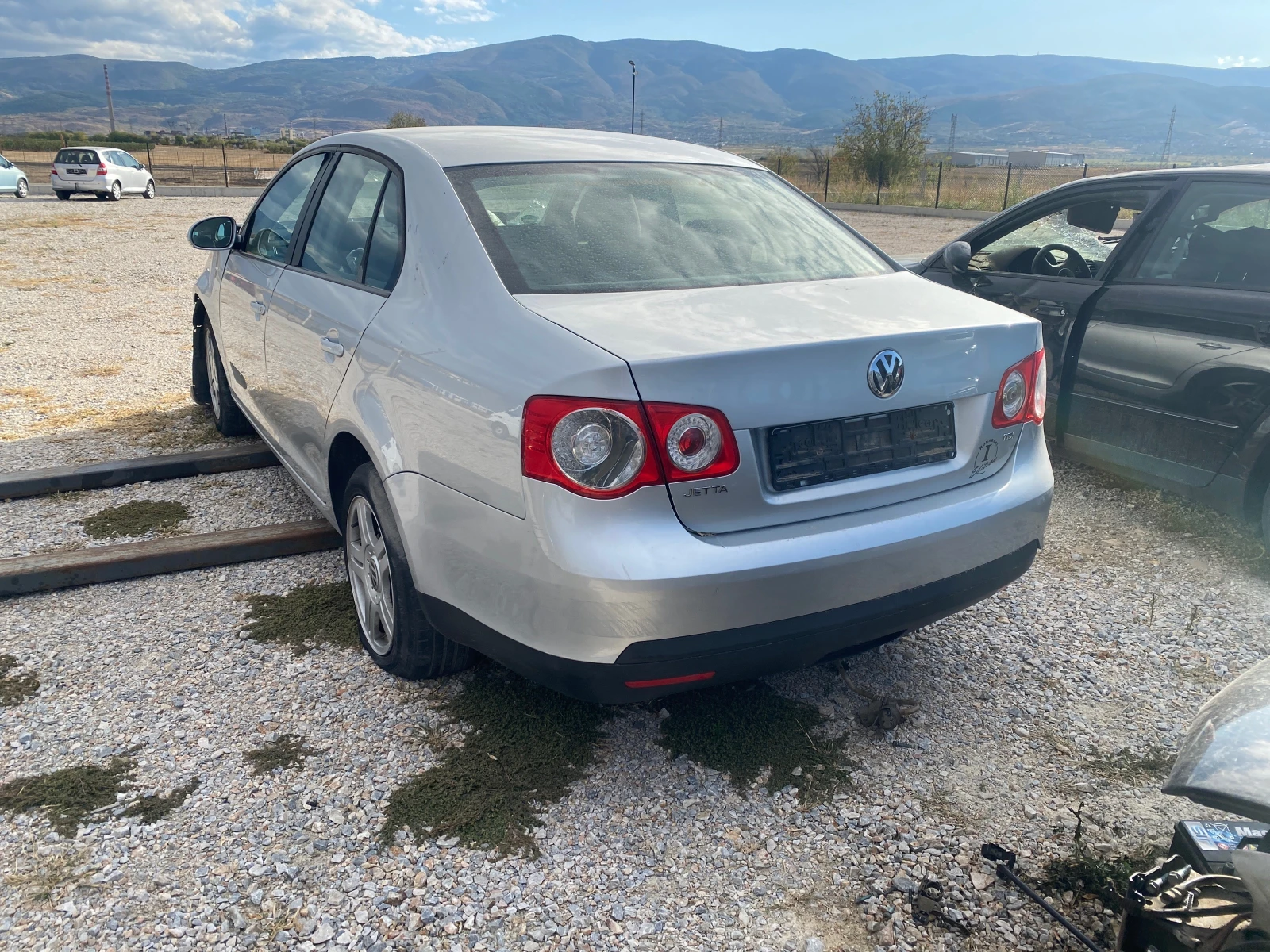 VW Jetta 1.9 - 105 | Mobile.bg   2