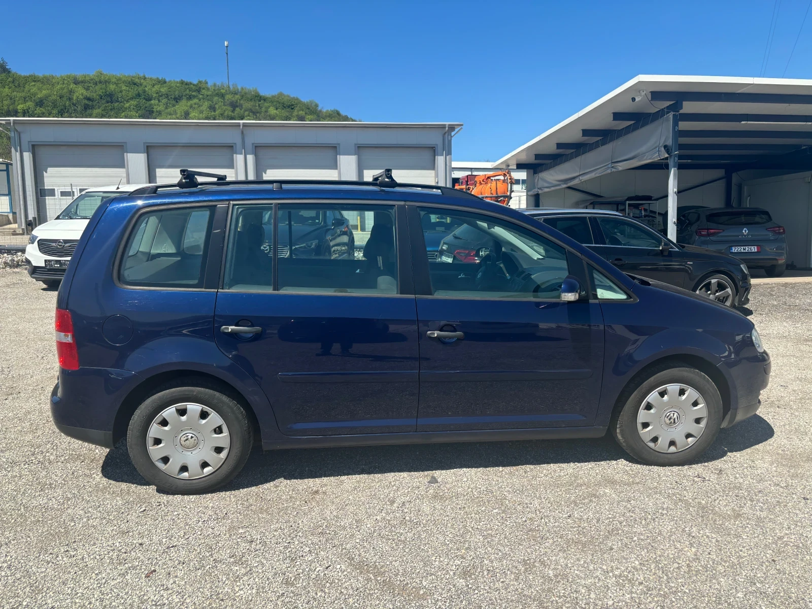 VW Touran FSI - изображение 2