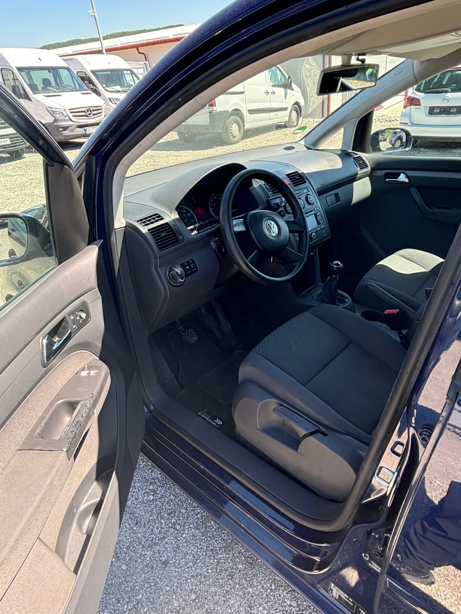 VW Touran FSI - изображение 9