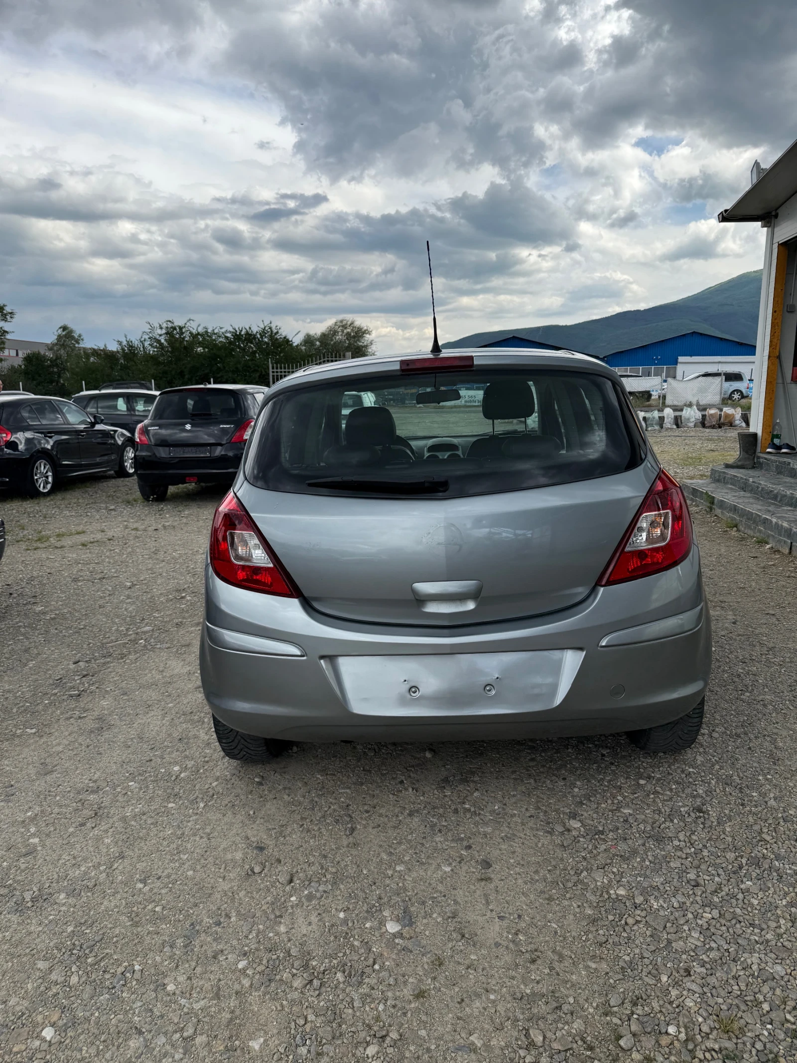 Opel Corsa 1.2i* LPG* ЛИЗИНГ - изображение 4