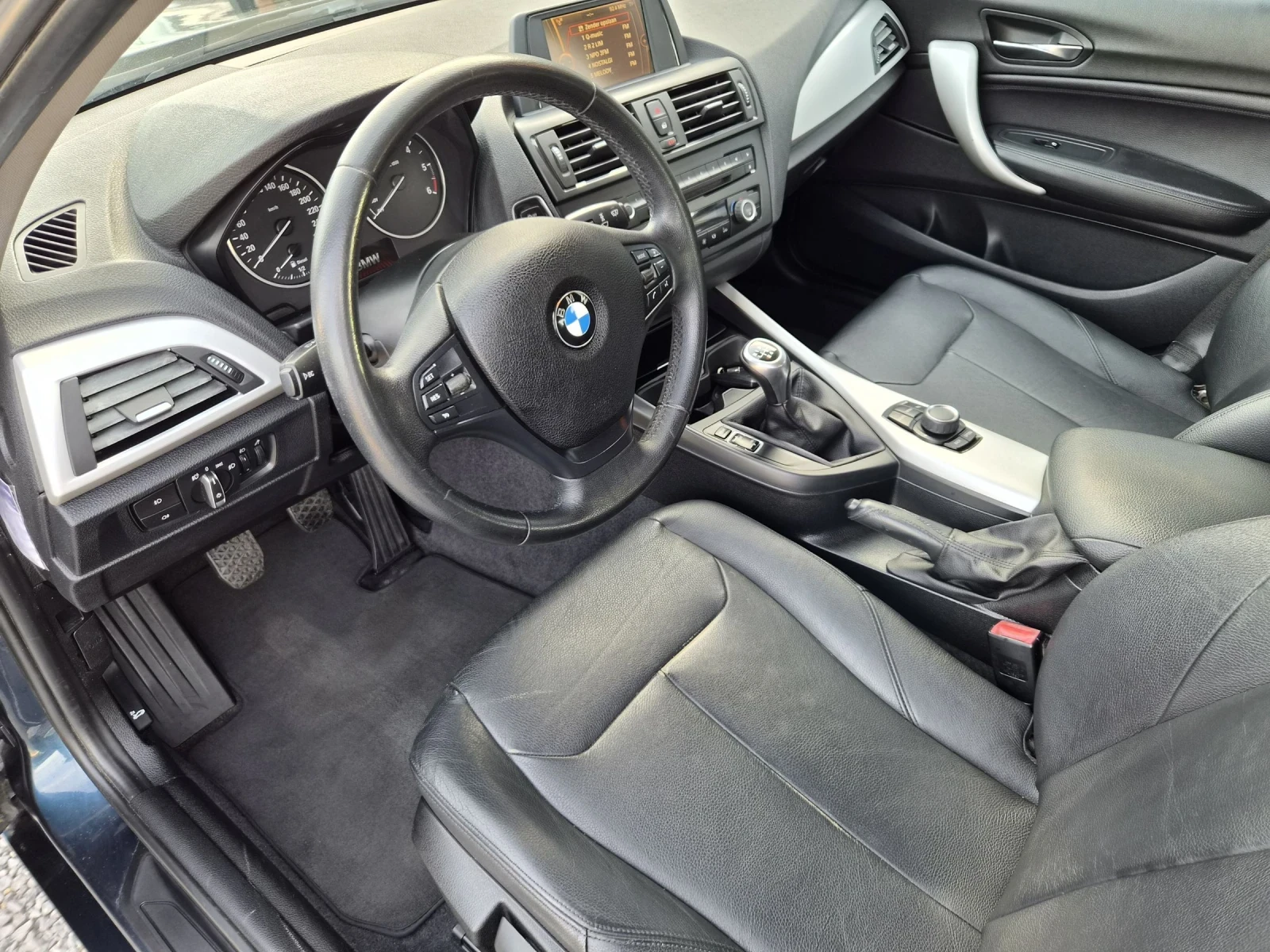 BMW 116 D, снимка 10 - Автомобили и джипове - 52104327