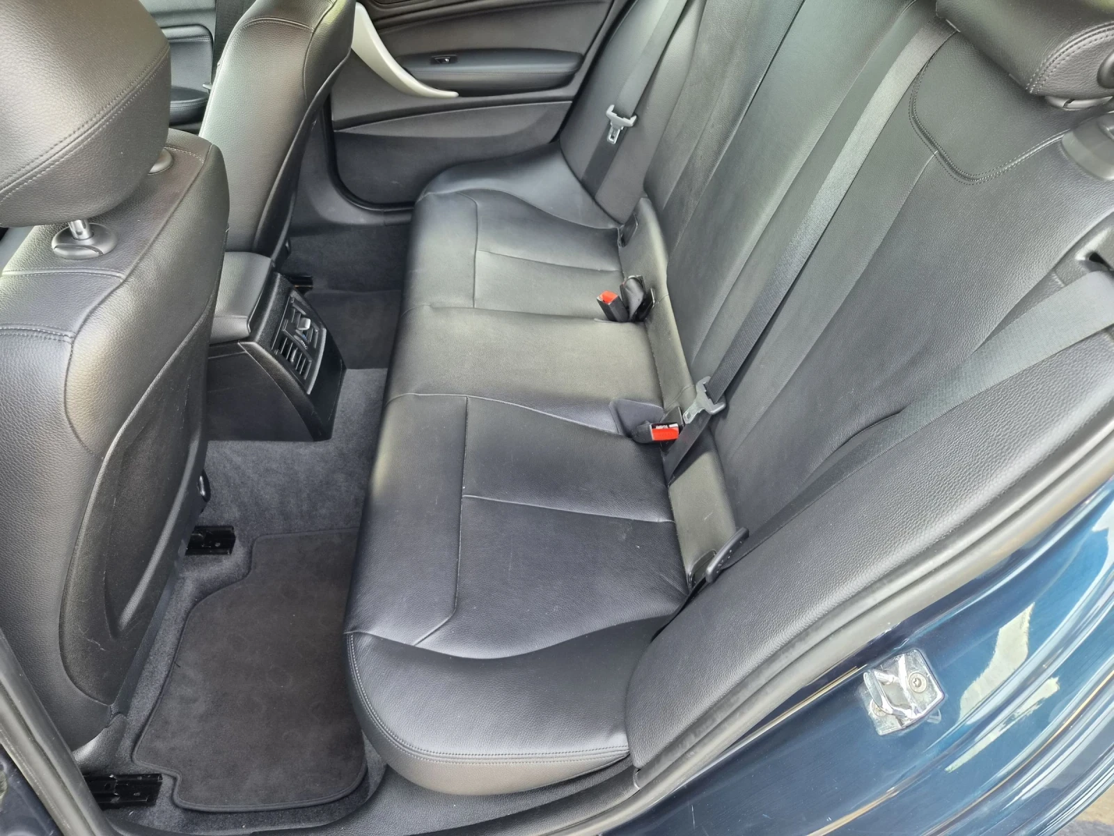 BMW 116 D, снимка 14 - Автомобили и джипове - 52104327