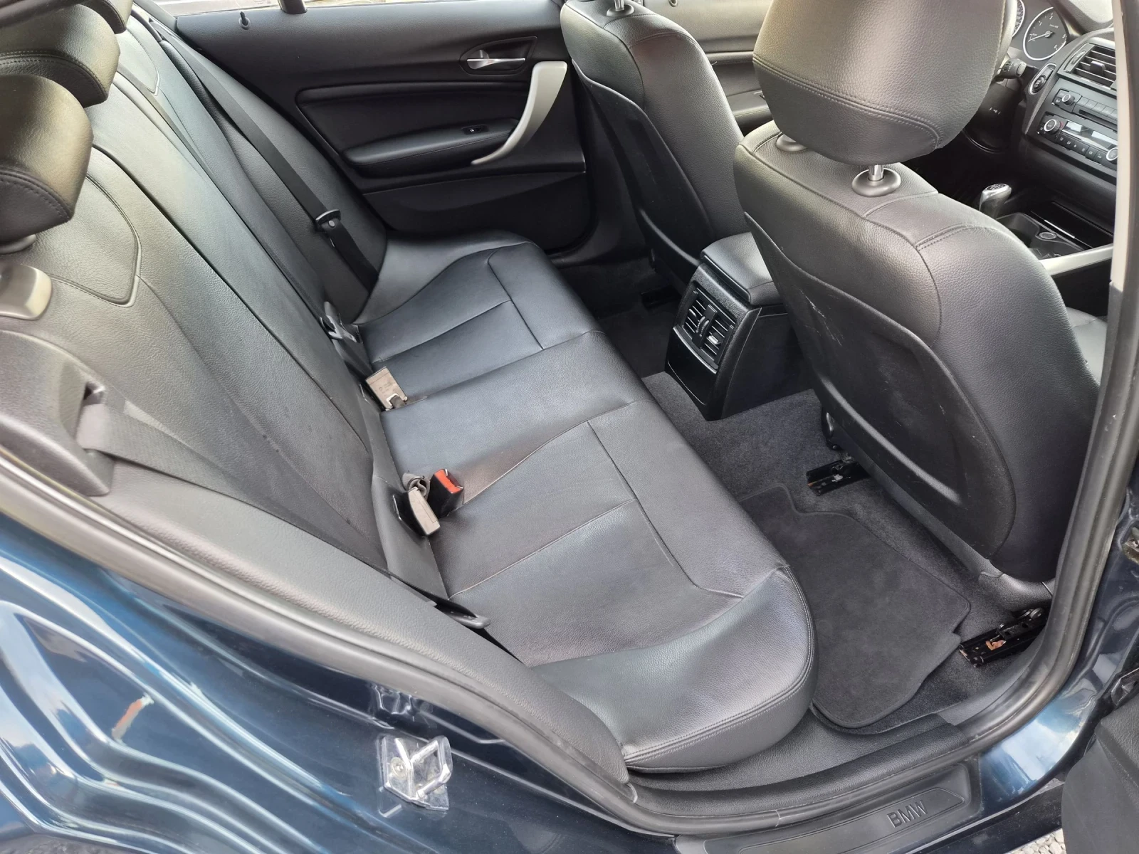 BMW 116 D, снимка 13 - Автомобили и джипове - 52104327
