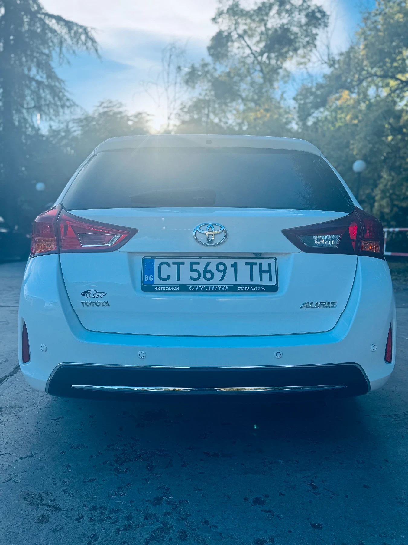 Toyota Auris 1.4D4D/TOP - изображение 5