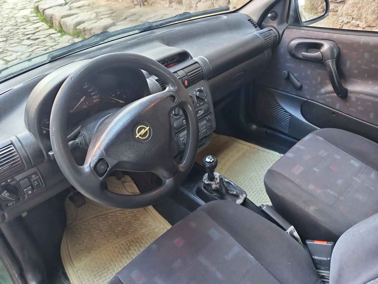 Opel Corsa  - изображение 5