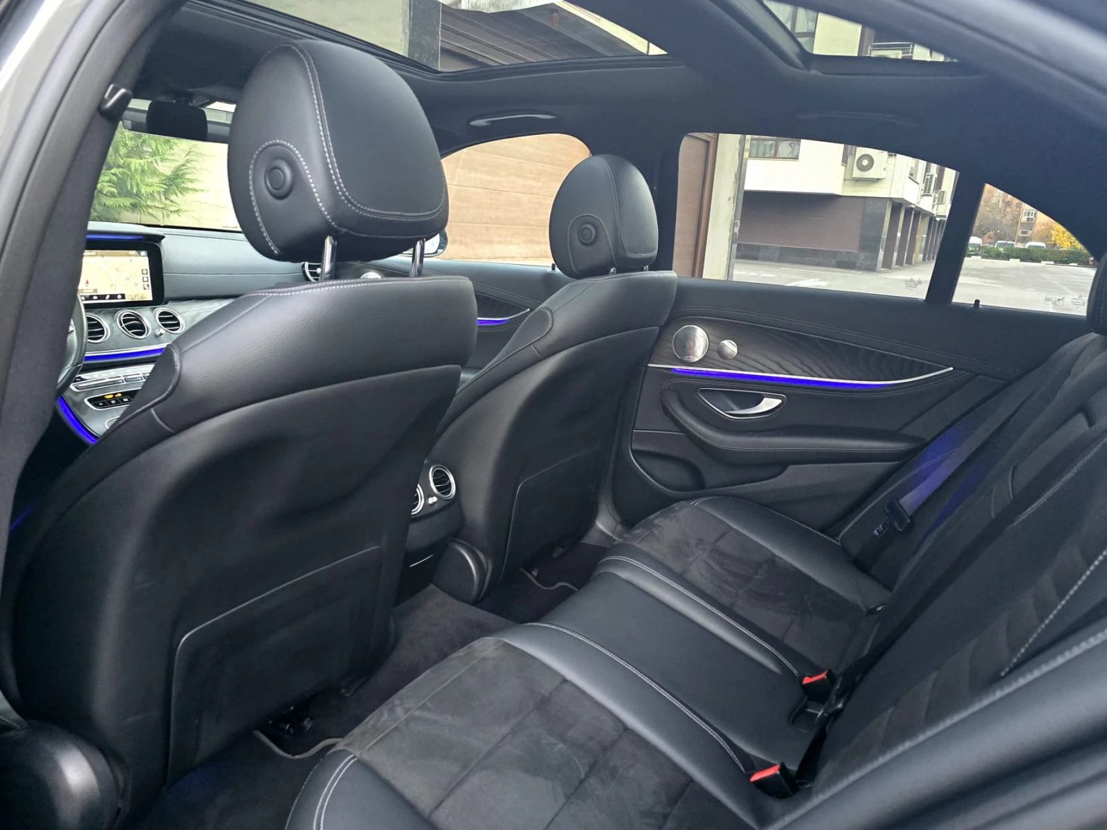 Mercedes-Benz E 300 300E AMG* 4MATIC* BURMAS* 9G* MULTIBEAM* PANORAMA* | Mobile.bg   13