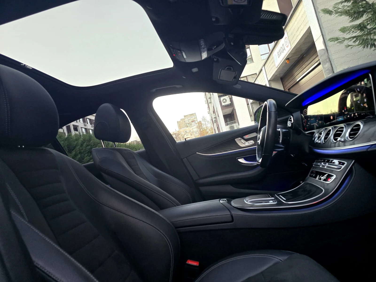 Mercedes-Benz E 300 300E AMG* 4MATIC* BURMAS* 9G* MULTIBEAM* PANORAMA* | Mobile.bg   11