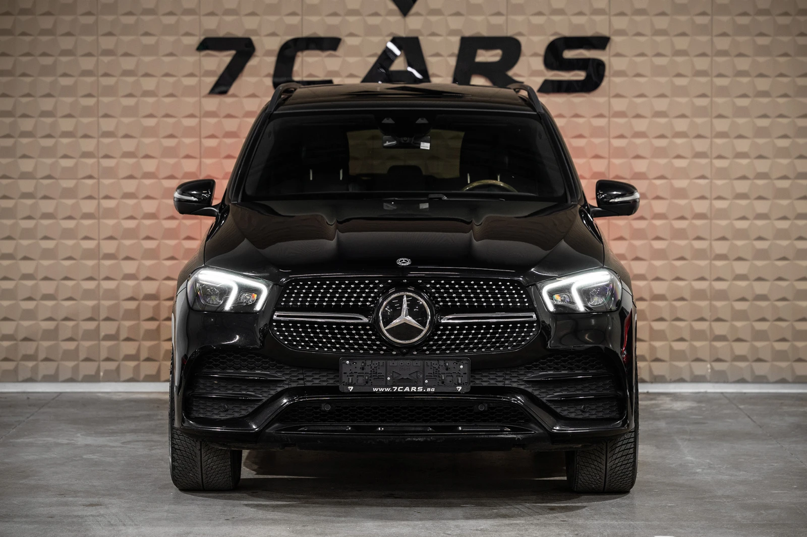 Mercedes-Benz GLE 450 4MATIC* 9G-TRONIC* AMG Line* Distronic* 4D Burmest, снимка 2 - Автомобили и джипове - 53230882