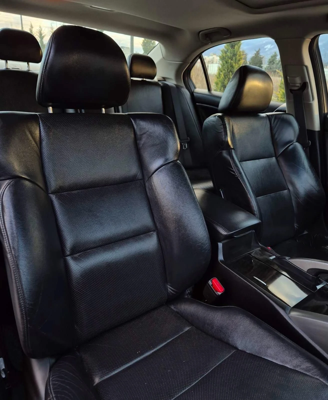 Honda Accord 2.4 EXECUTIVE* АВТОМАТ* СЕРВИЗНА ИСТОРИЯ , снимка 9 - Автомобили и джипове - 53527518