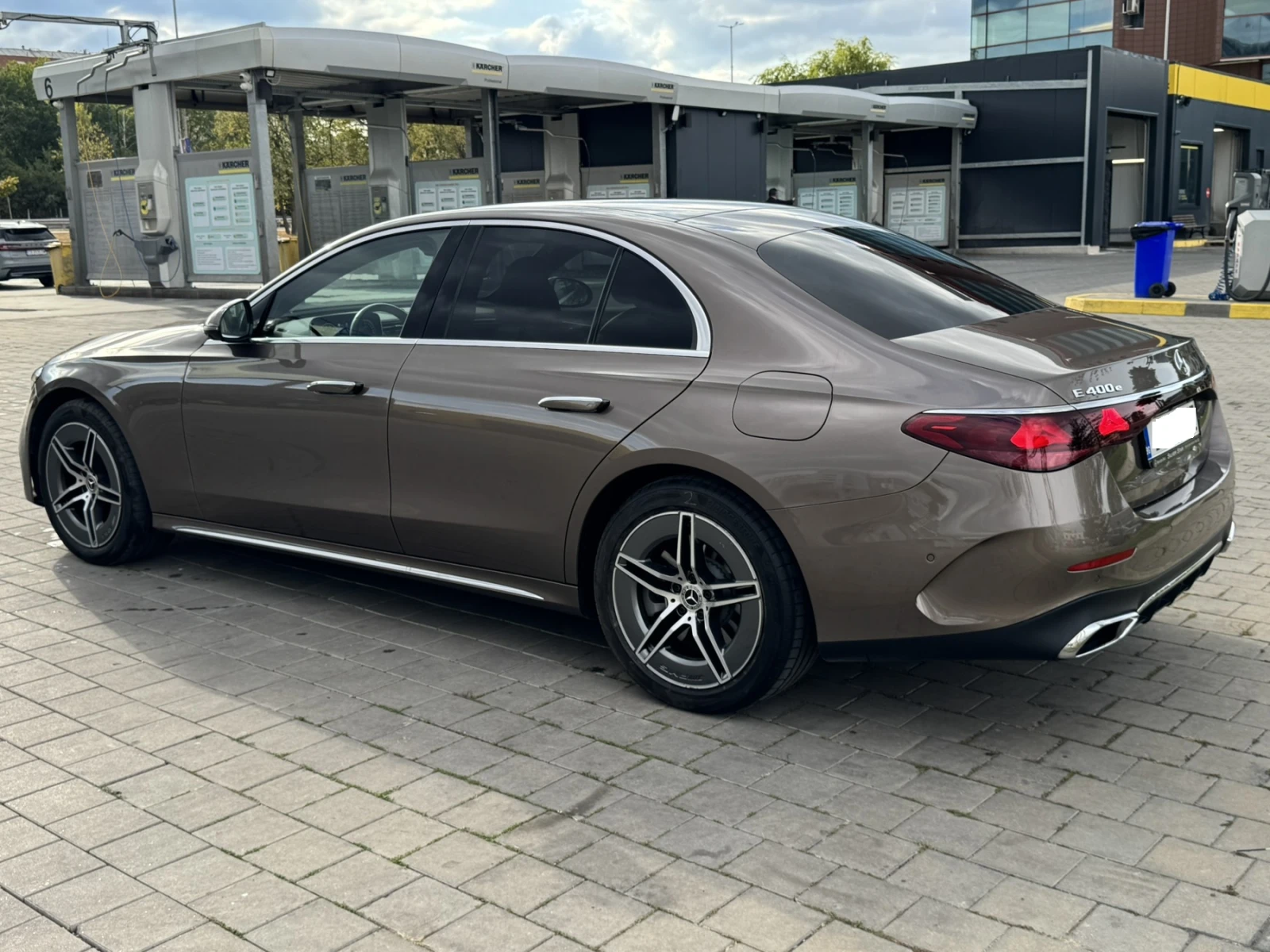 Mercedes-Benz E 400 e Plug-in/4MATIC/MBUX Hyperscreen/Softclose | Mobile.bg � ����������� 3