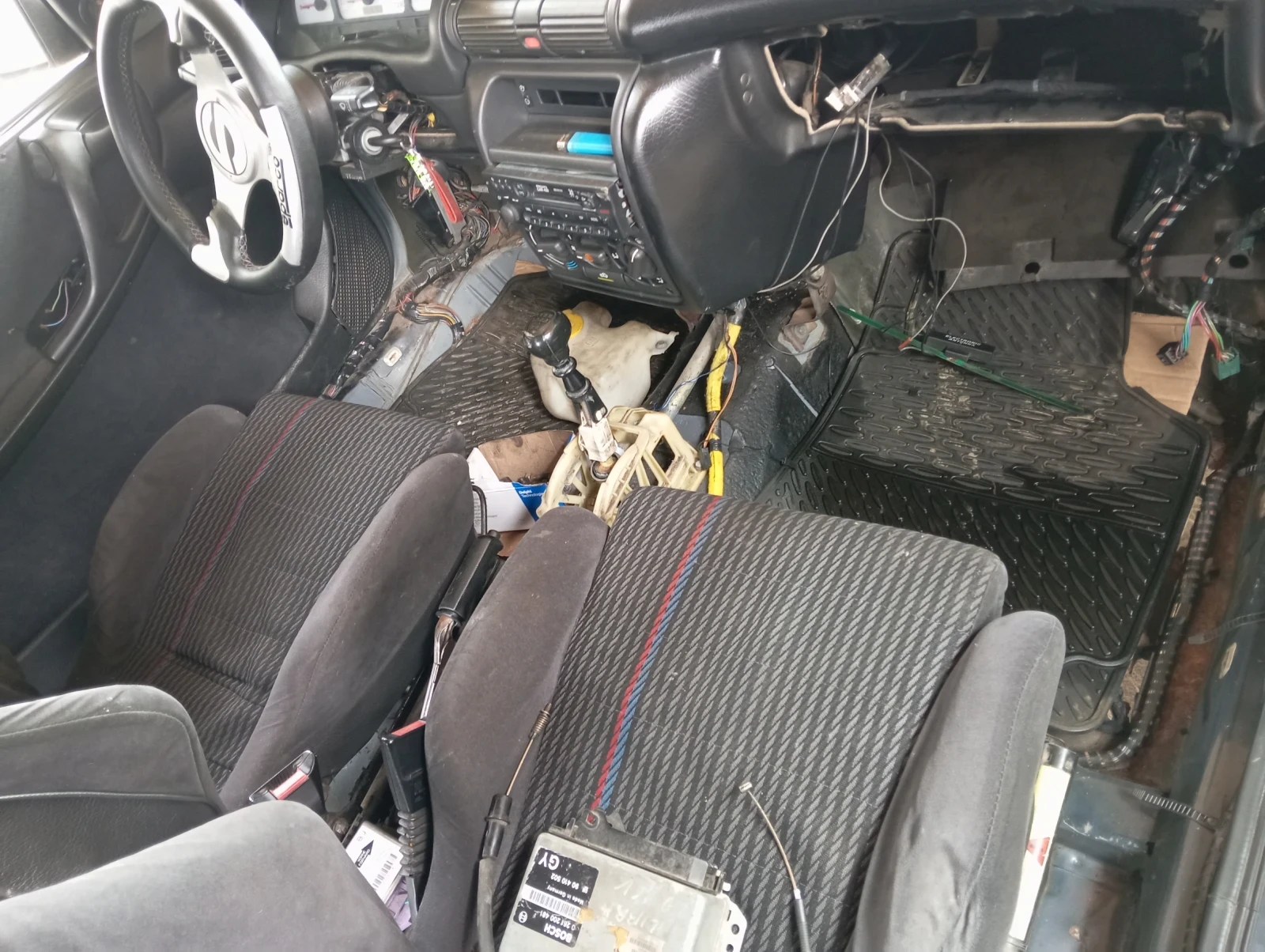 Opel Astra GSi C20XE , снимка 12 - Автомобили и джипове - 54098015